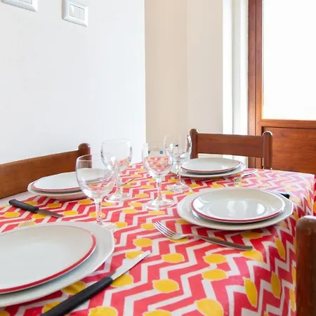 Yellow House-villetta A Due Passi Dal Mare *