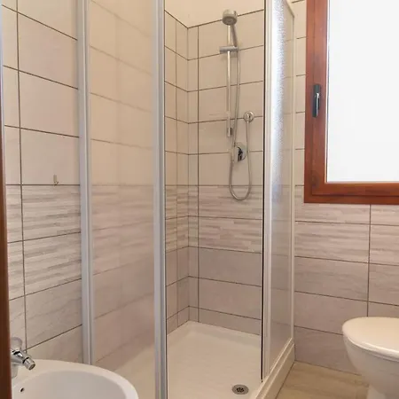 Yellow House-villetta A Due Passi Dal Mare