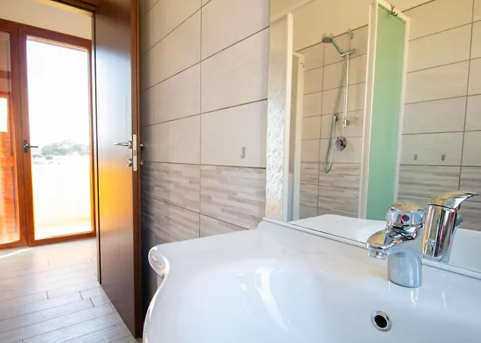 Daire Yellow House-villetta A Due Passi Dal Mare Oristano
